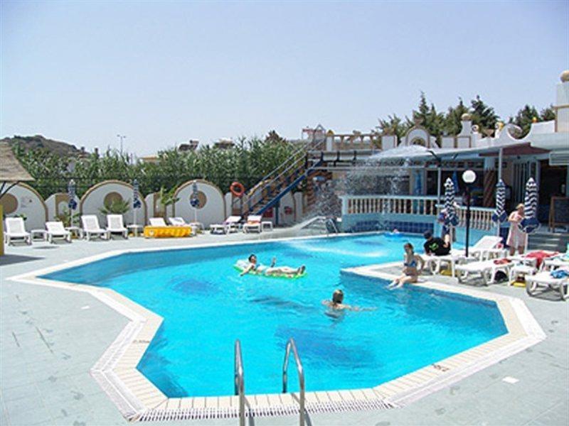 Grecian Fantasia Resort 法里拉基 外观 照片